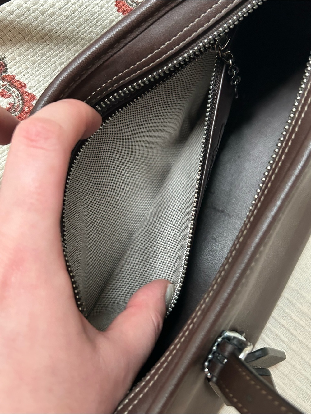 Coach Maple Swing Zip (re-edition) - Picture 8 of 10